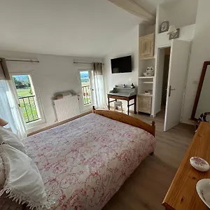 chambres-dhotes-de-la-mure.hotels-rhonealpes.com/